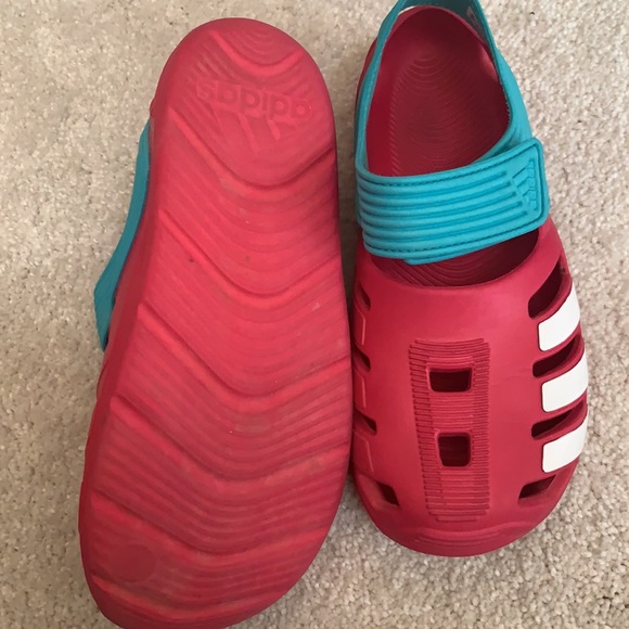 Adidas water rubber shoes size 2 - Picture 4 of 8